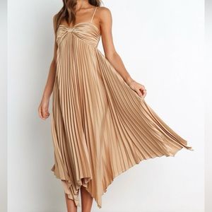 Petal & Pup Vikki Dress - Gold